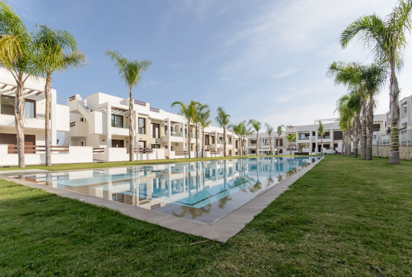 For sale - 3 Bedroom 2 Bathroom Apartment in Torrevieja - Los Balcones  - Alicante