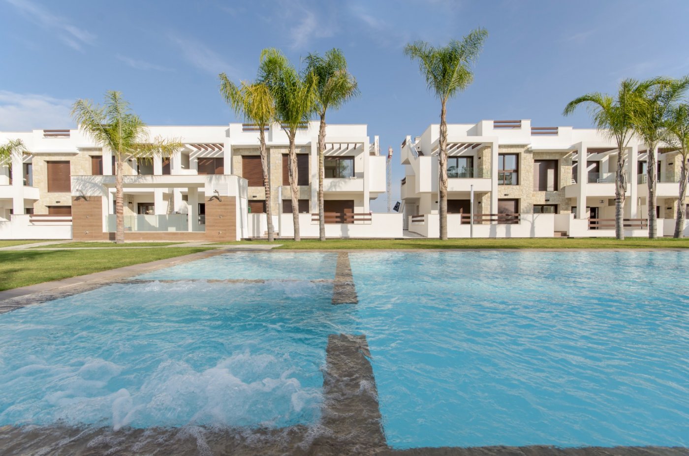 For sale - 3 Bedroom 2 Bathroom Apartment in Torrevieja - Los Balcones  - Alicante