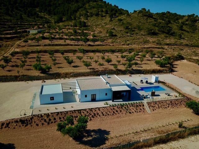 New Build - 3 Bedroom 2 Bathroom Villa in Hondón de las Nieves - La Canalosa  - Alicante