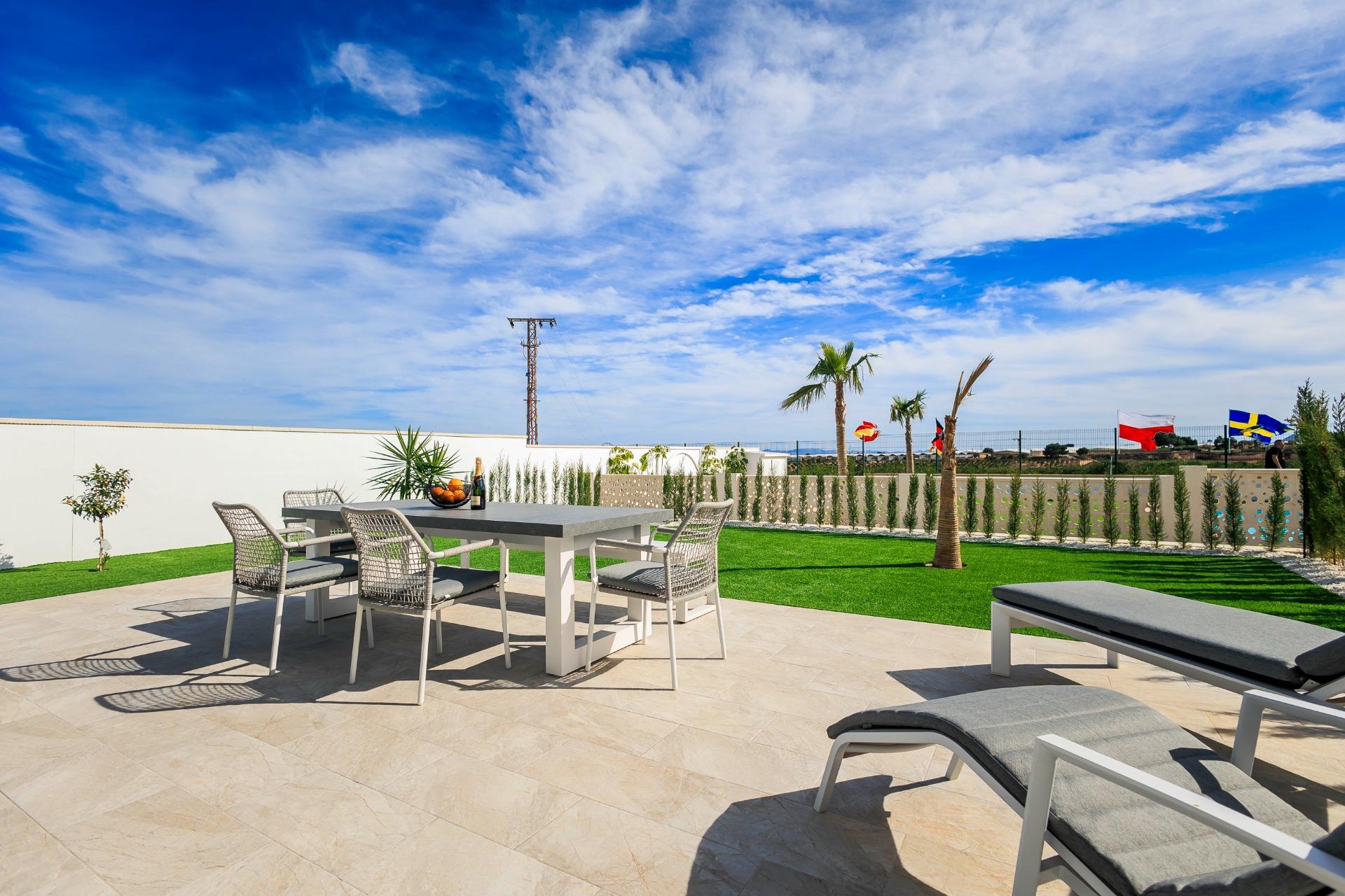 New Build - 3 Bedroom 3 Bathroom Villa in Pilar de La Horadada - Lo Romero Golf  - Alicante