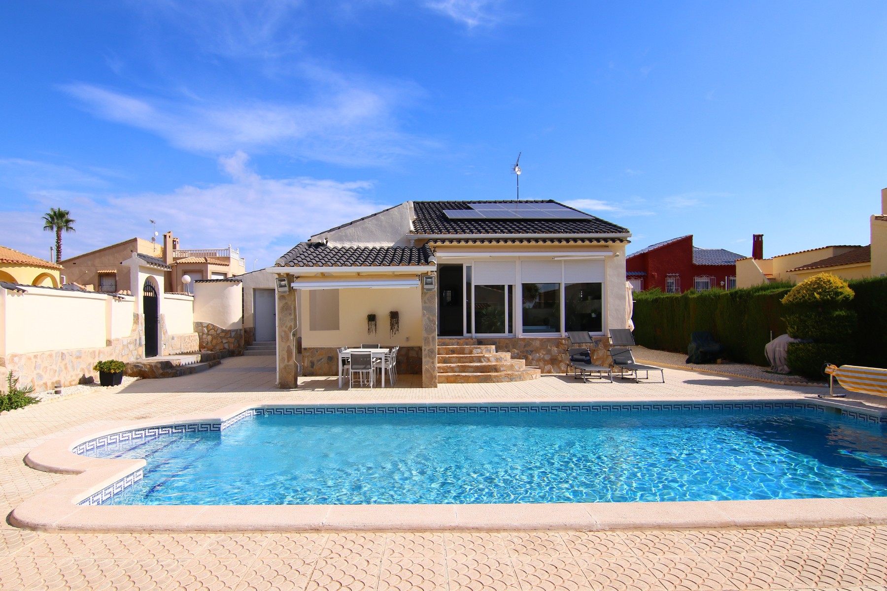 Withdrawn from sale - 3 Bedroom 3 Bathroom Villa in La Florida - La Florida  - Alicante