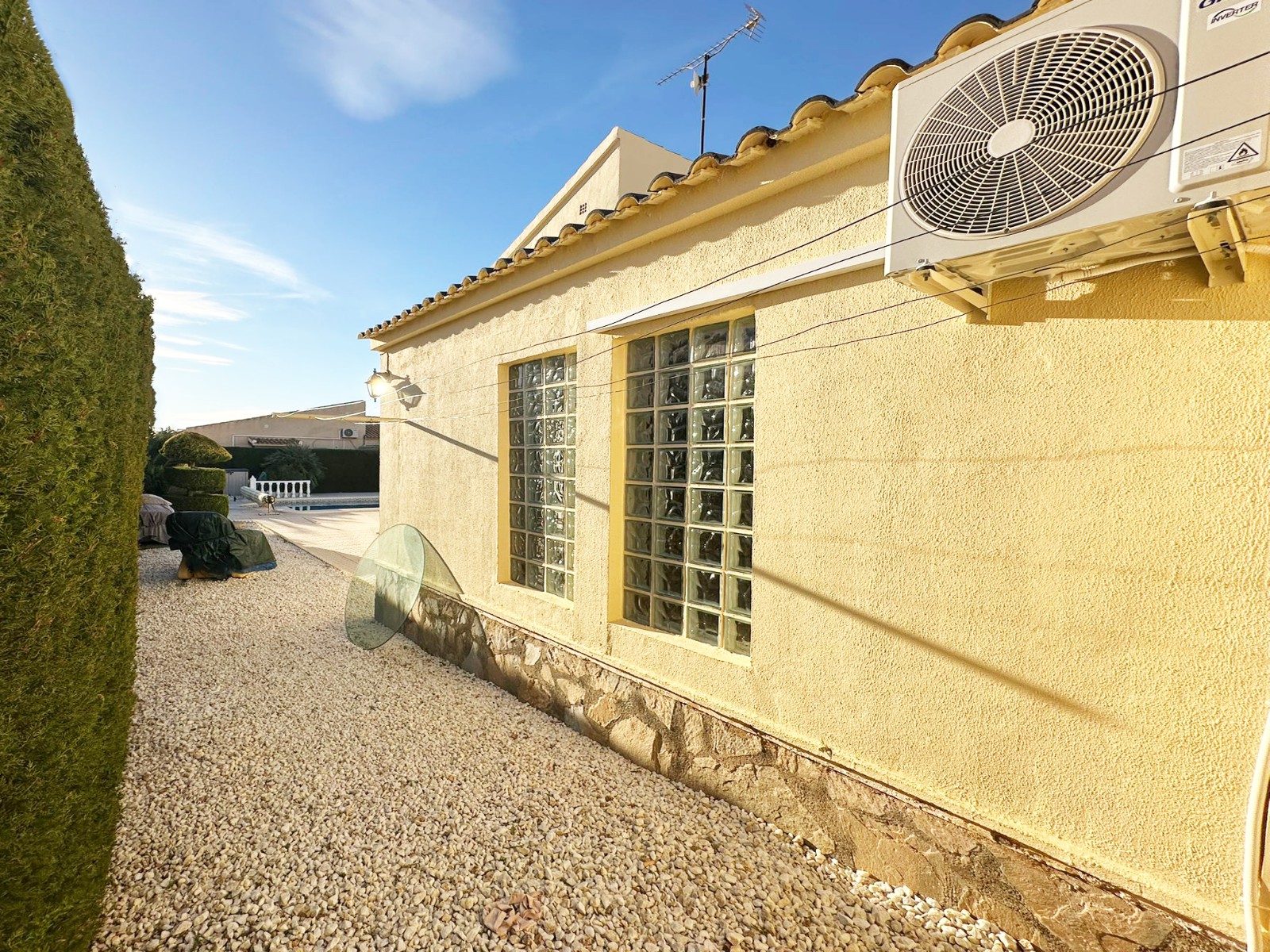 Withdrawn from sale - 3 Bedroom 3 Bathroom Villa in La Florida - La Florida  - Alicante