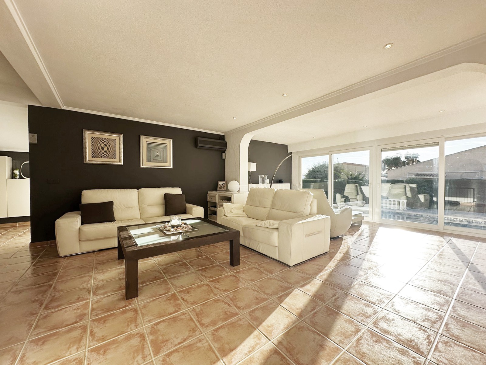 Withdrawn from sale - 3 Bedroom 3 Bathroom Villa in La Florida - La Florida  - Alicante