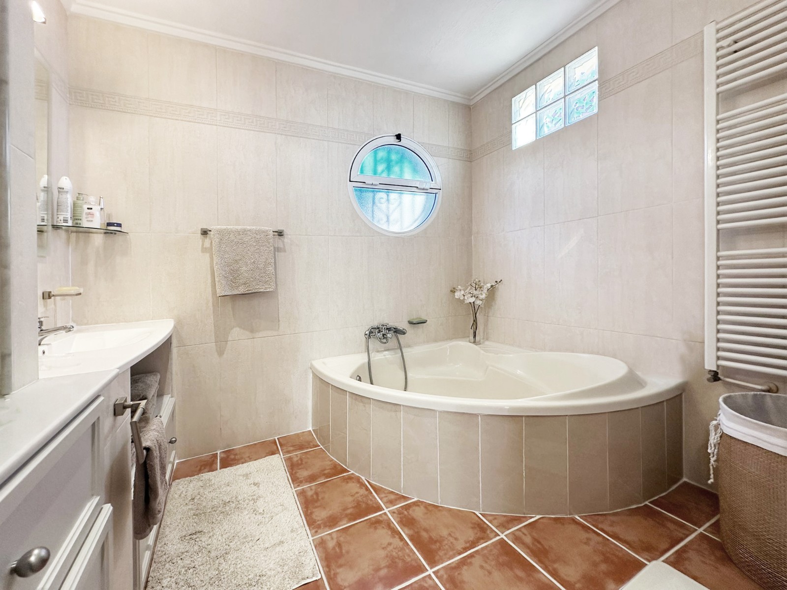 Withdrawn from sale - 3 Bedroom 3 Bathroom Villa in La Florida - La Florida  - Alicante