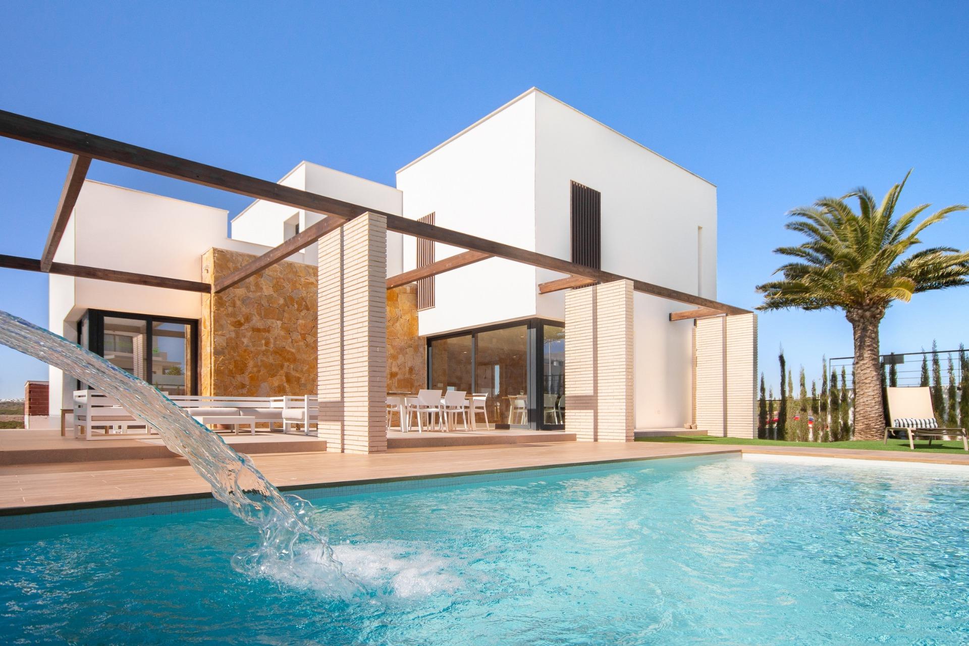 New Build - 4 Bedroom 4 Bathroom Villa in Cabo Roig - Campoamor  - Alicante