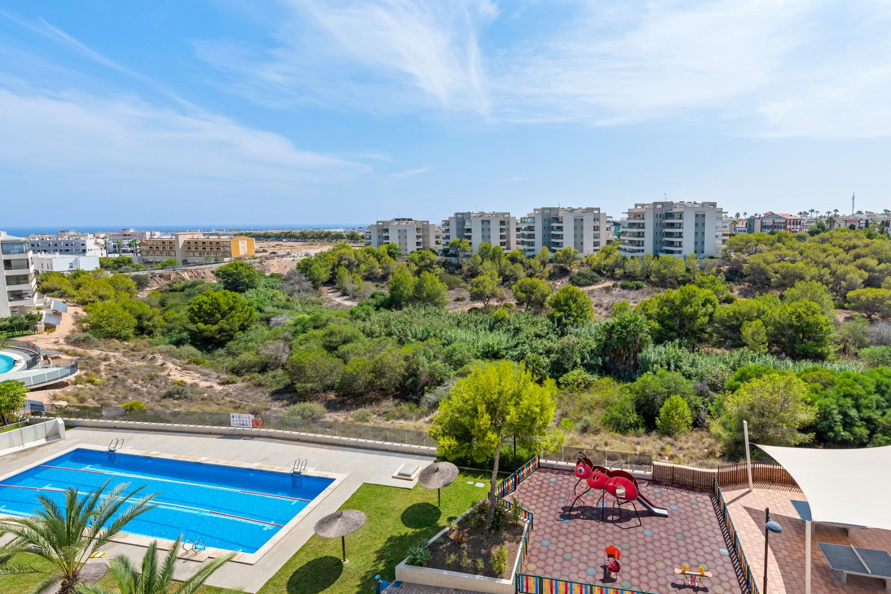 For sale - 3 Bedroom 2 Bathroom Apartment in Orihuela Costa - Los Dolses  - Alicante