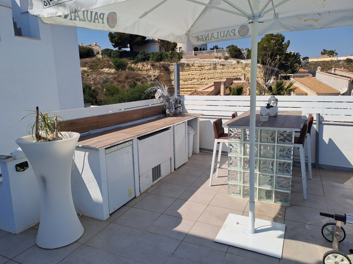 For sale - 6 Bedroom 5 Bathroom House - Detached Villa in Rojales - Ciudad Quesada  - Alicante