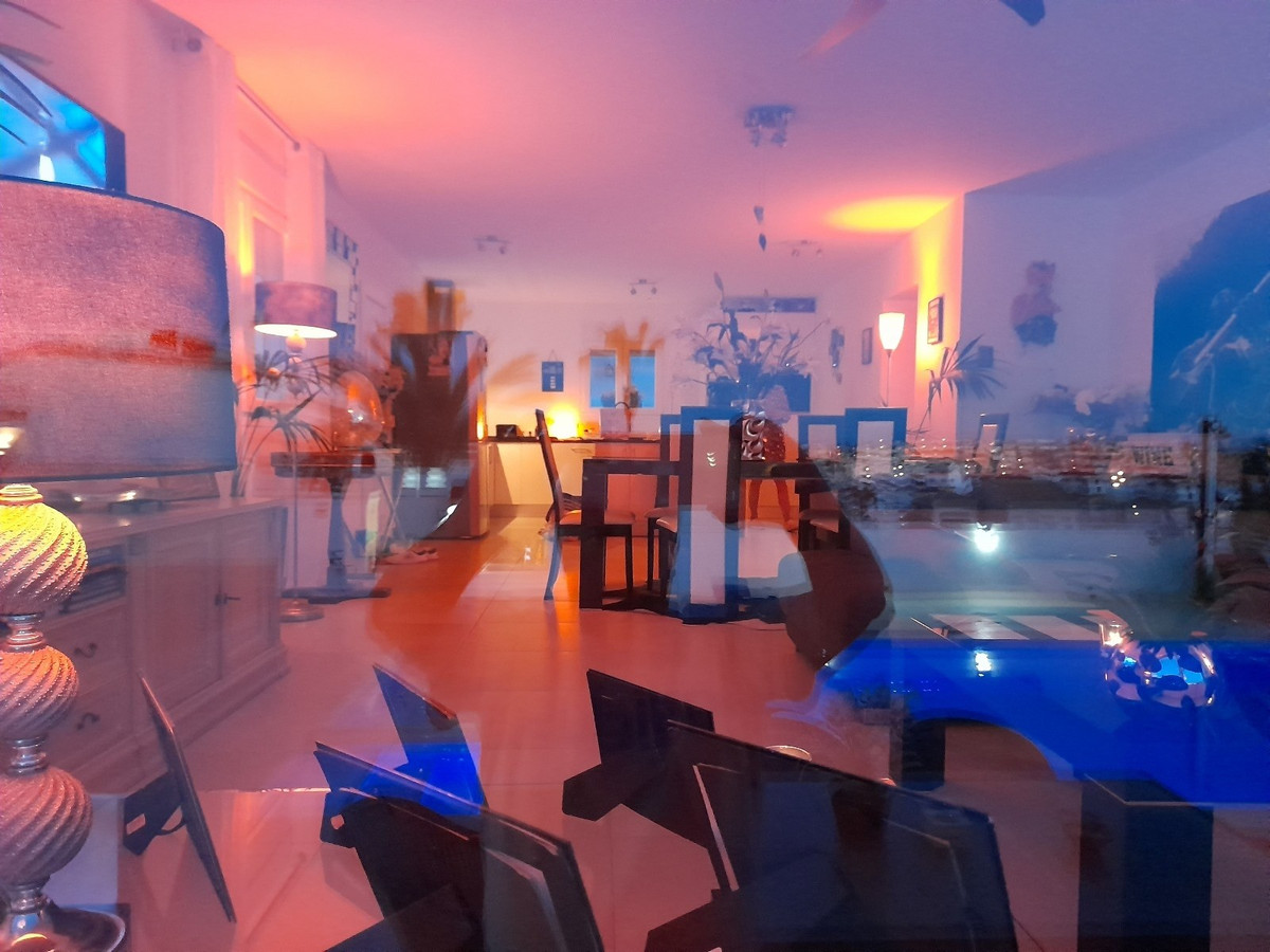 For sale - 6 Bedroom 5 Bathroom House - Detached Villa in Rojales - Ciudad Quesada  - Alicante