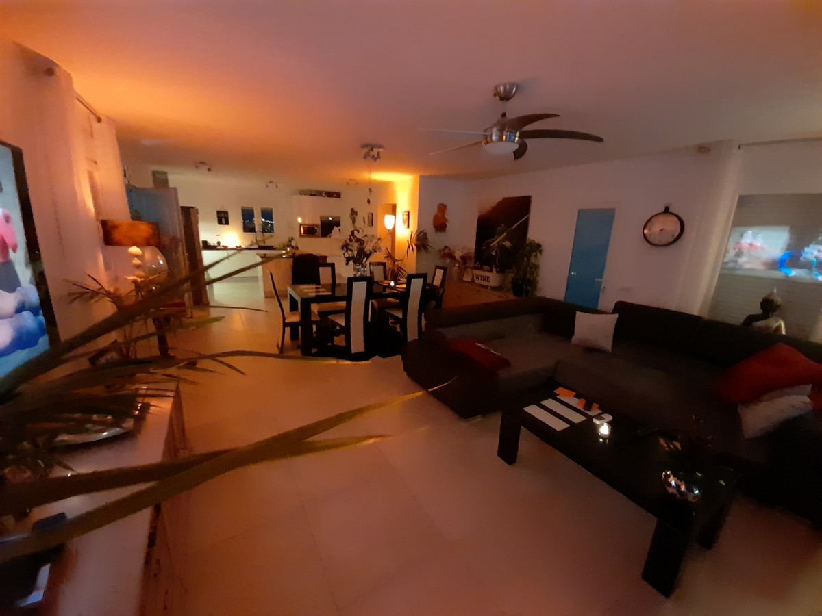 For sale - 6 Bedroom 5 Bathroom House - Detached Villa in Rojales - Ciudad Quesada  - Alicante