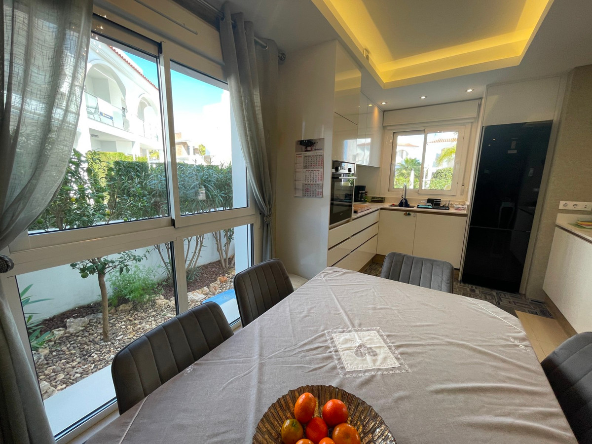 For sale - 2 Bedroom 2 Bathroom Apartment - Ground Floor Apartment in Rojales - Ciudad Quesada  - Alicante