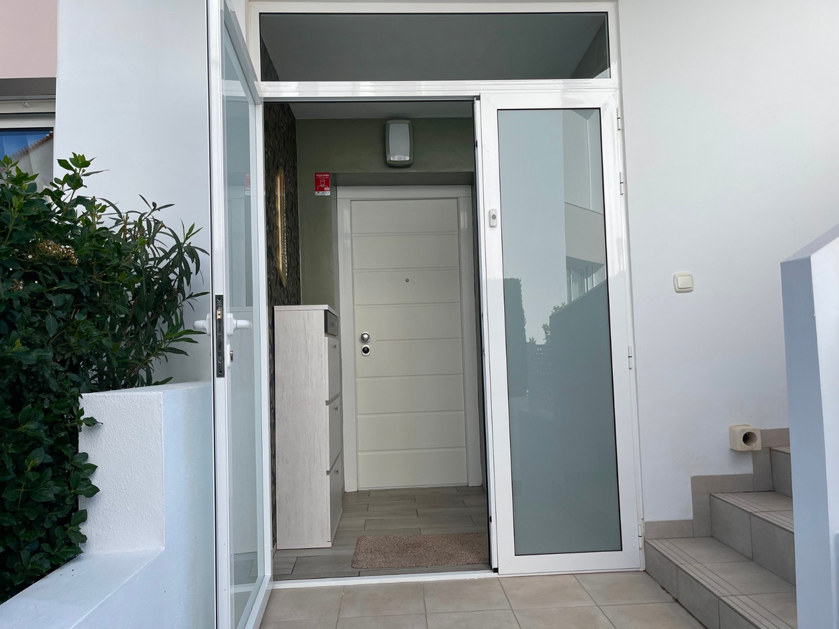 For sale - 2 Bedroom 2 Bathroom Apartment - Ground Floor Apartment in Rojales - Ciudad Quesada  - Alicante