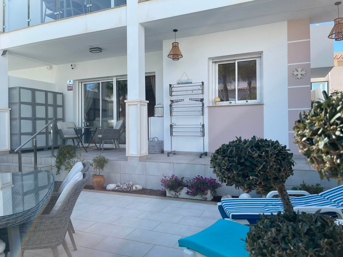 For sale - 2 Bedroom 2 Bathroom Apartment - Ground Floor Apartment in Rojales - Ciudad Quesada  - Alicante