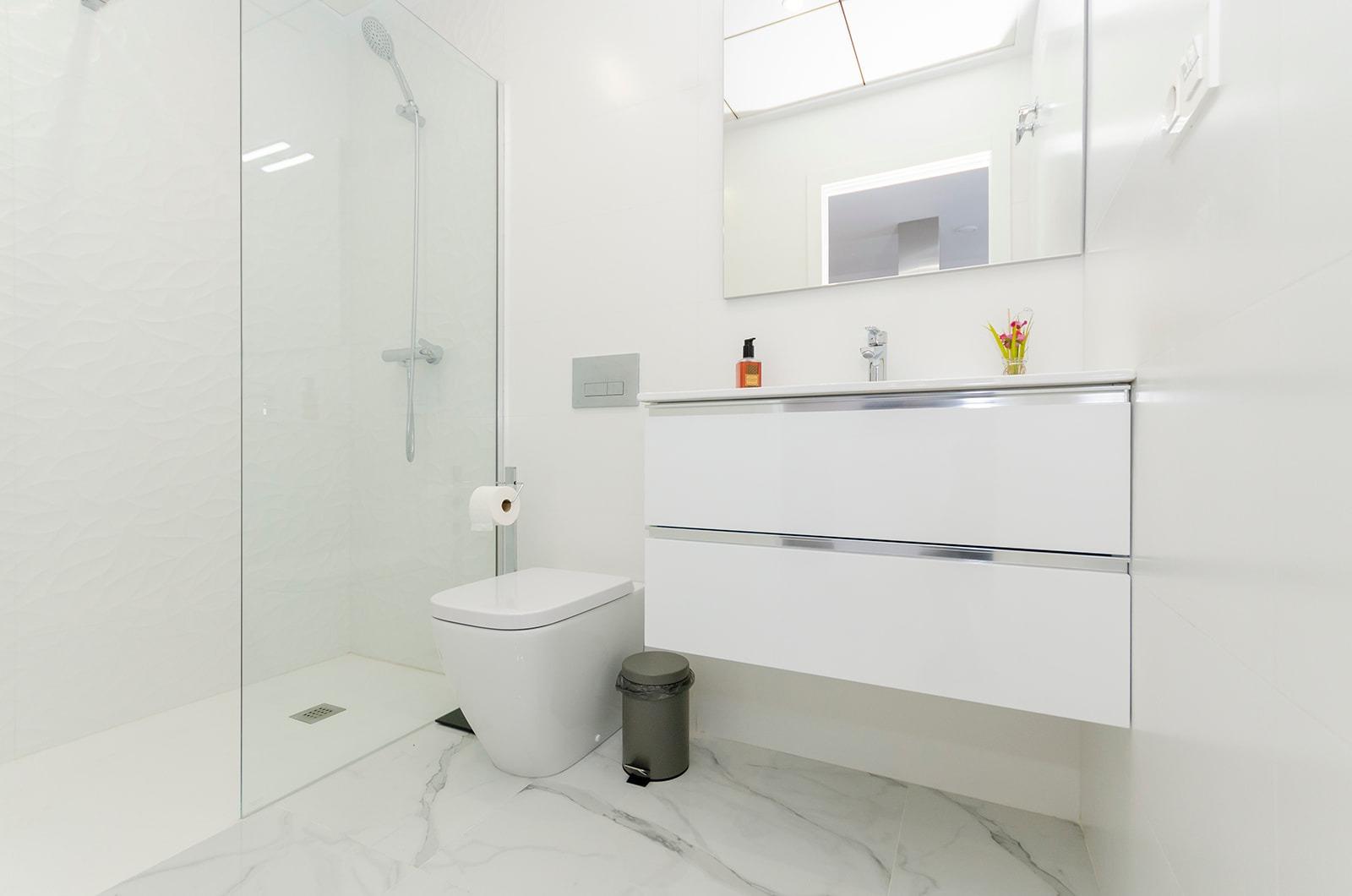 For sale - 3 Bedroom 3 Bathroom Villa in Torrevieja - Torretas  - Alicante