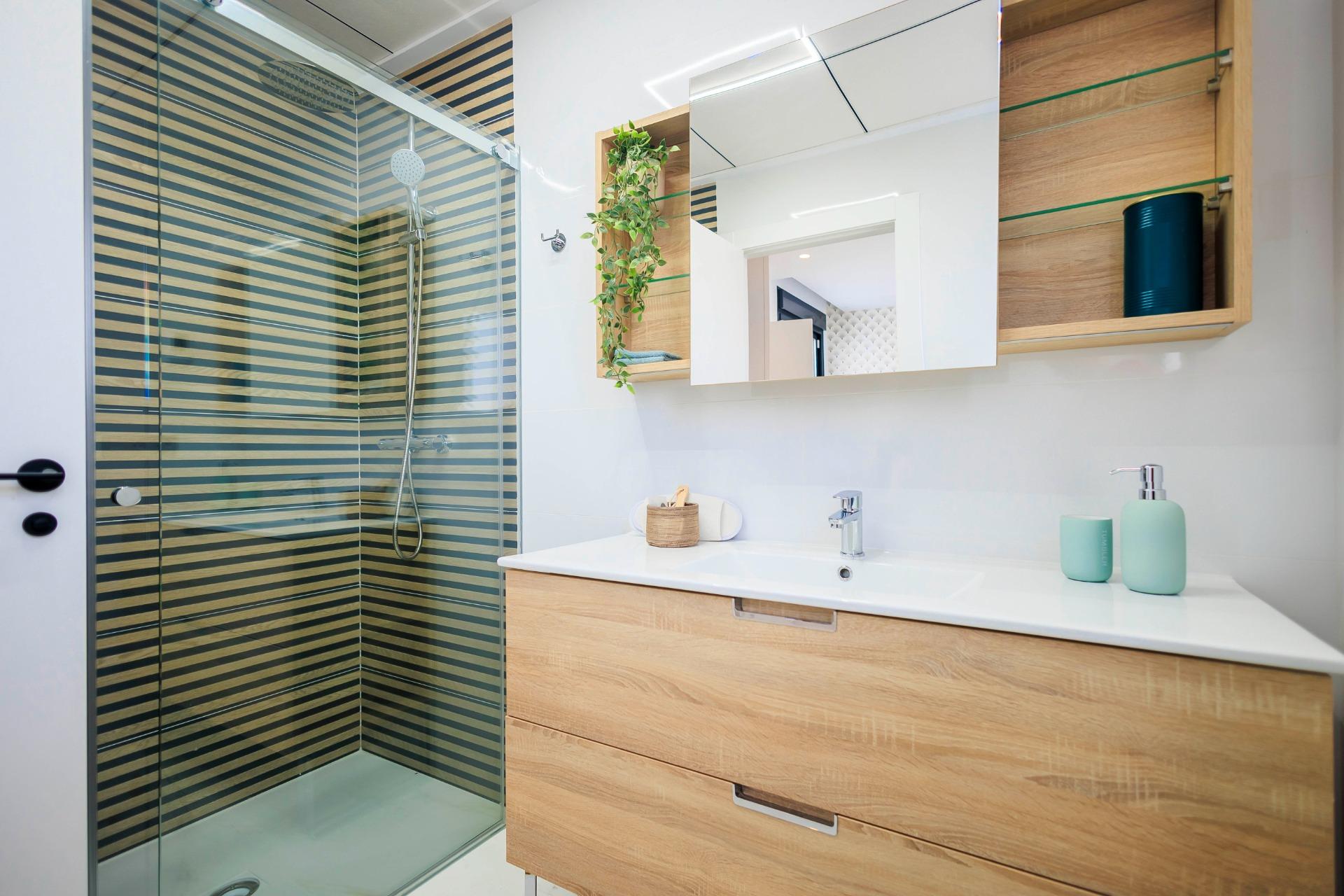 For sale - 3 Bedroom 3 Bathroom Villa in Pilar de La Horadada - Lo Romero Golf  - Alicante