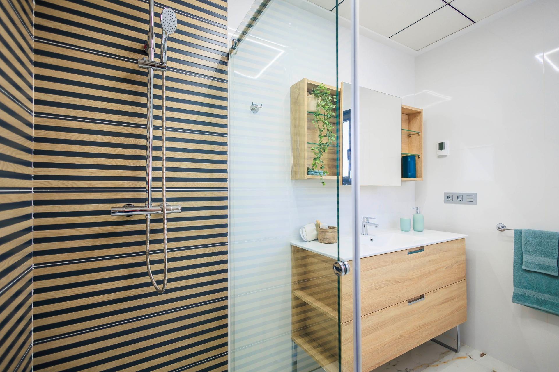 For sale - 3 Bedroom 3 Bathroom Villa in Pilar de La Horadada - Lo Romero Golf  - Alicante