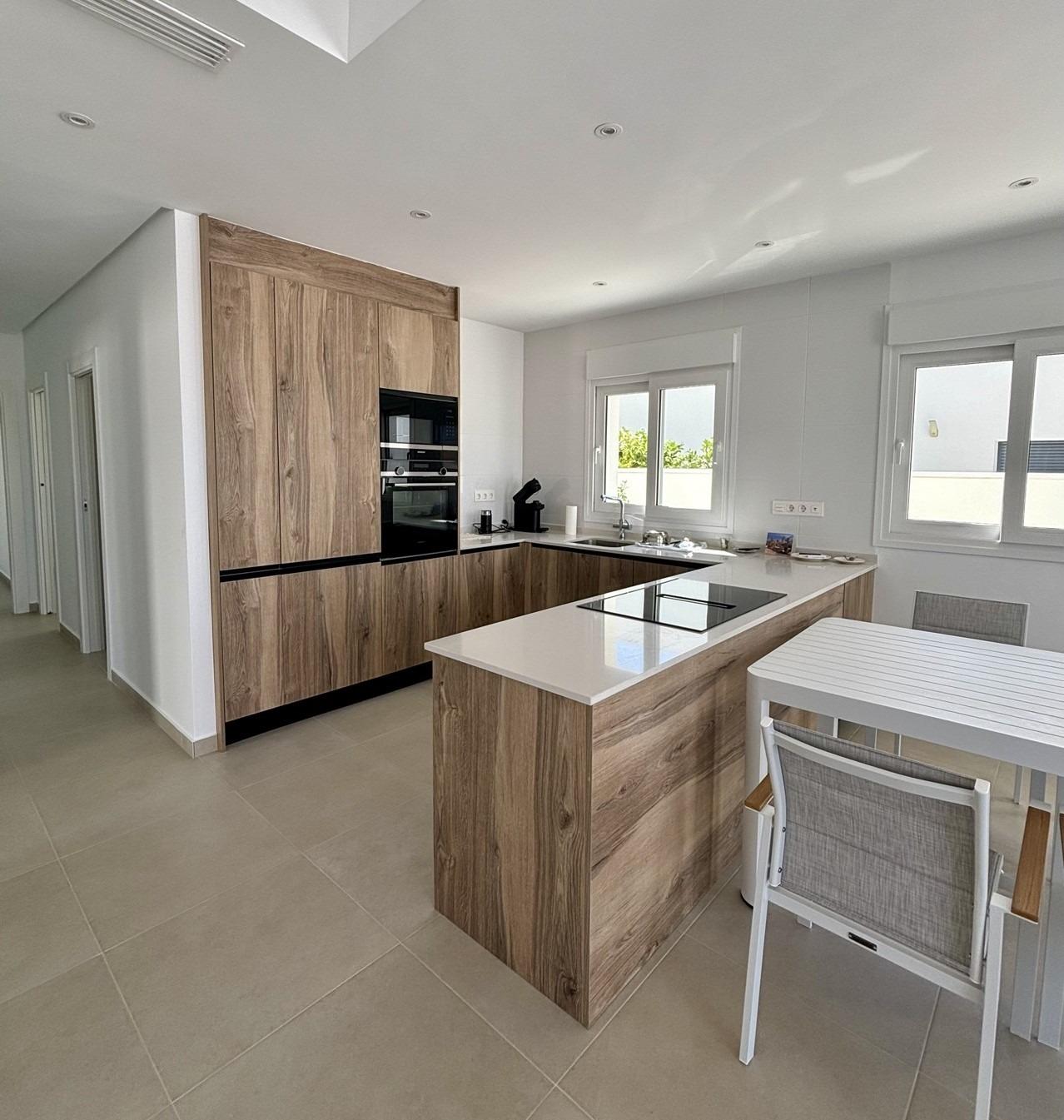 For sale - 3 Bedroom 2 Bathroom Villa in Benijofar - Pueblo  - Alicante