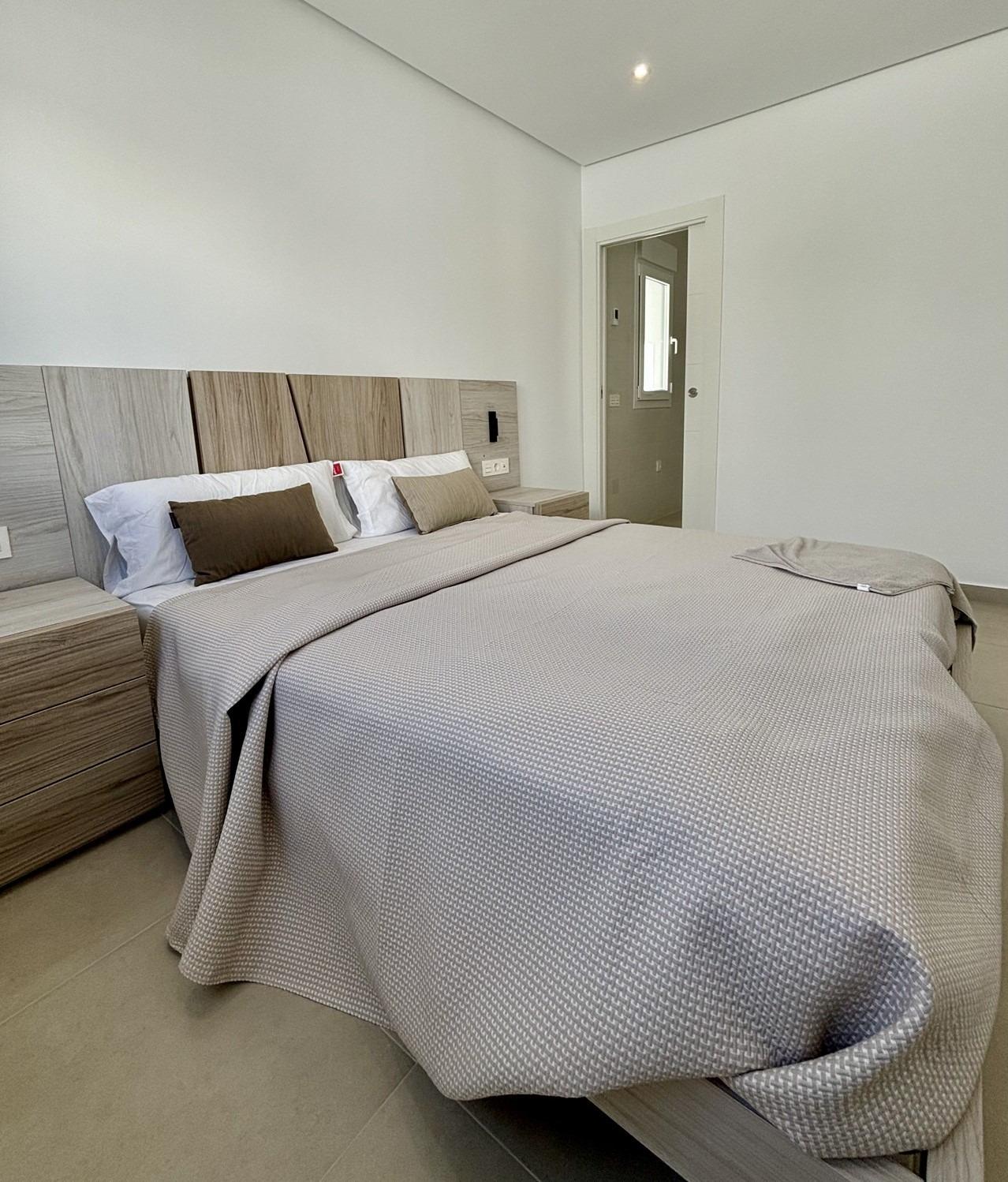 For sale - 3 Bedroom 2 Bathroom Villa in Benijofar - Pueblo  - Alicante