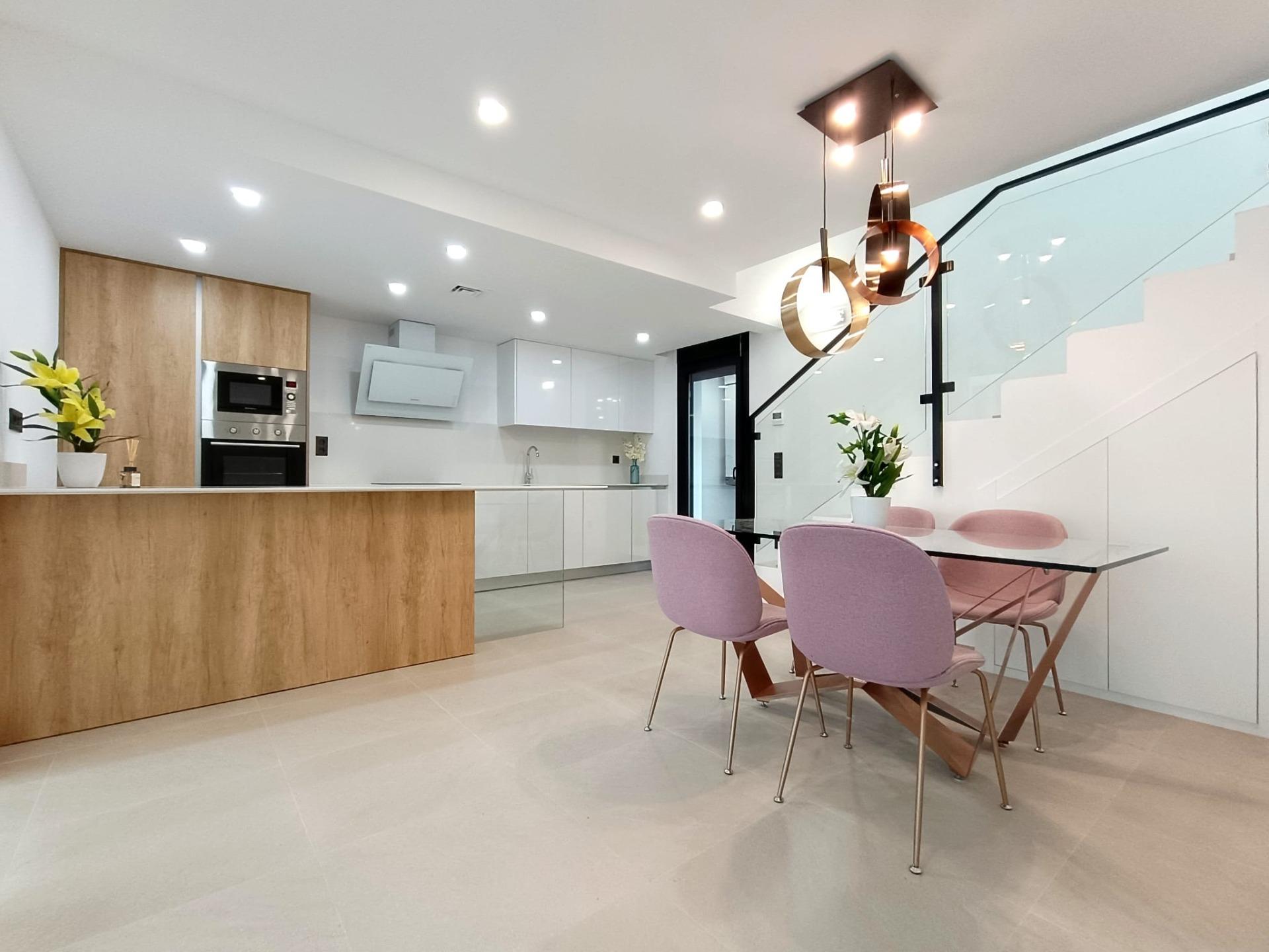 For sale - 3 Bedroom 3 Bathroom Villa in Benijofar - Pueblo  - Alicante