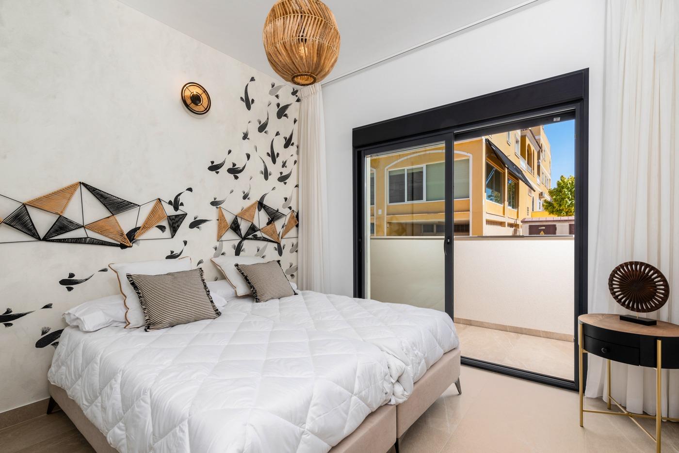 For sale - 4 Bedroom 2 Bathroom Apartment in Benijofar - Pueblo  - Alicante