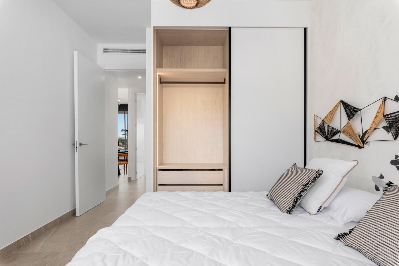 For sale - 4 Bedroom 2 Bathroom Apartment in Benijofar - Pueblo  - Alicante