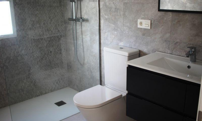 For sale - 3 Bedroom 2 Bathroom Villa in La Romana - Villas de la Romana  - Alicante