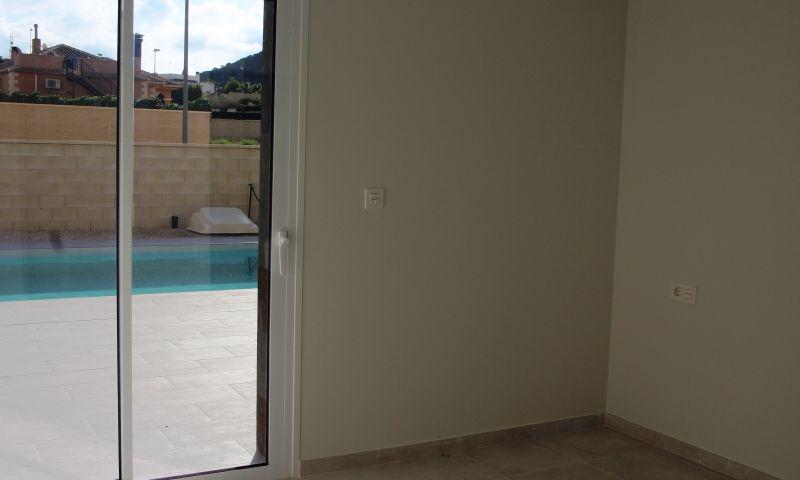 For sale - 3 Bedroom 2 Bathroom Villa in La Romana - Villas de la Romana  - Alicante
