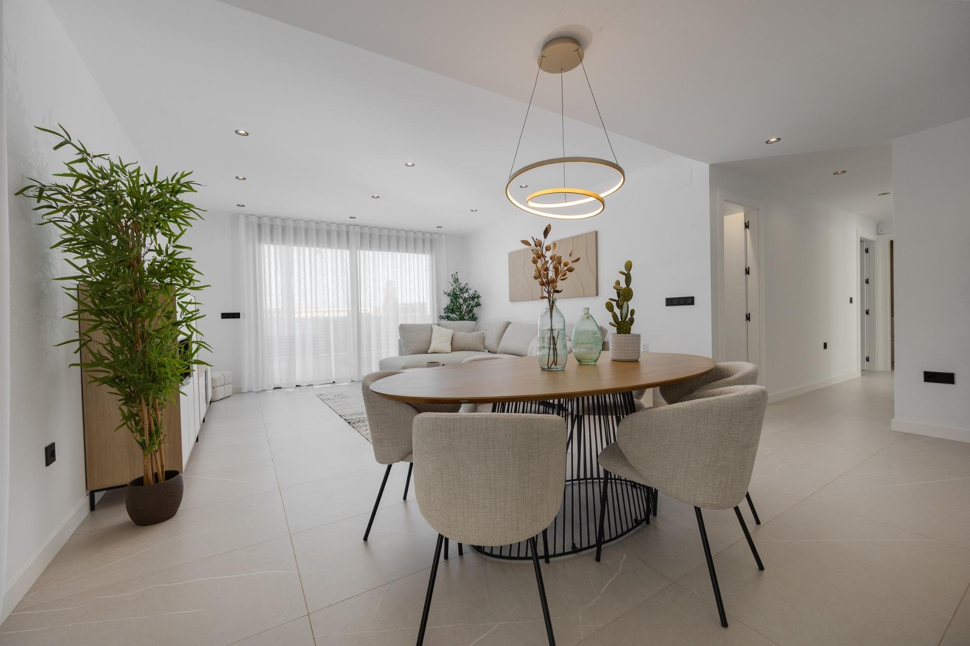 For sale - 3 Bedroom 2 Bathroom Villa in Torrevieja - Sector 25  - Alicante