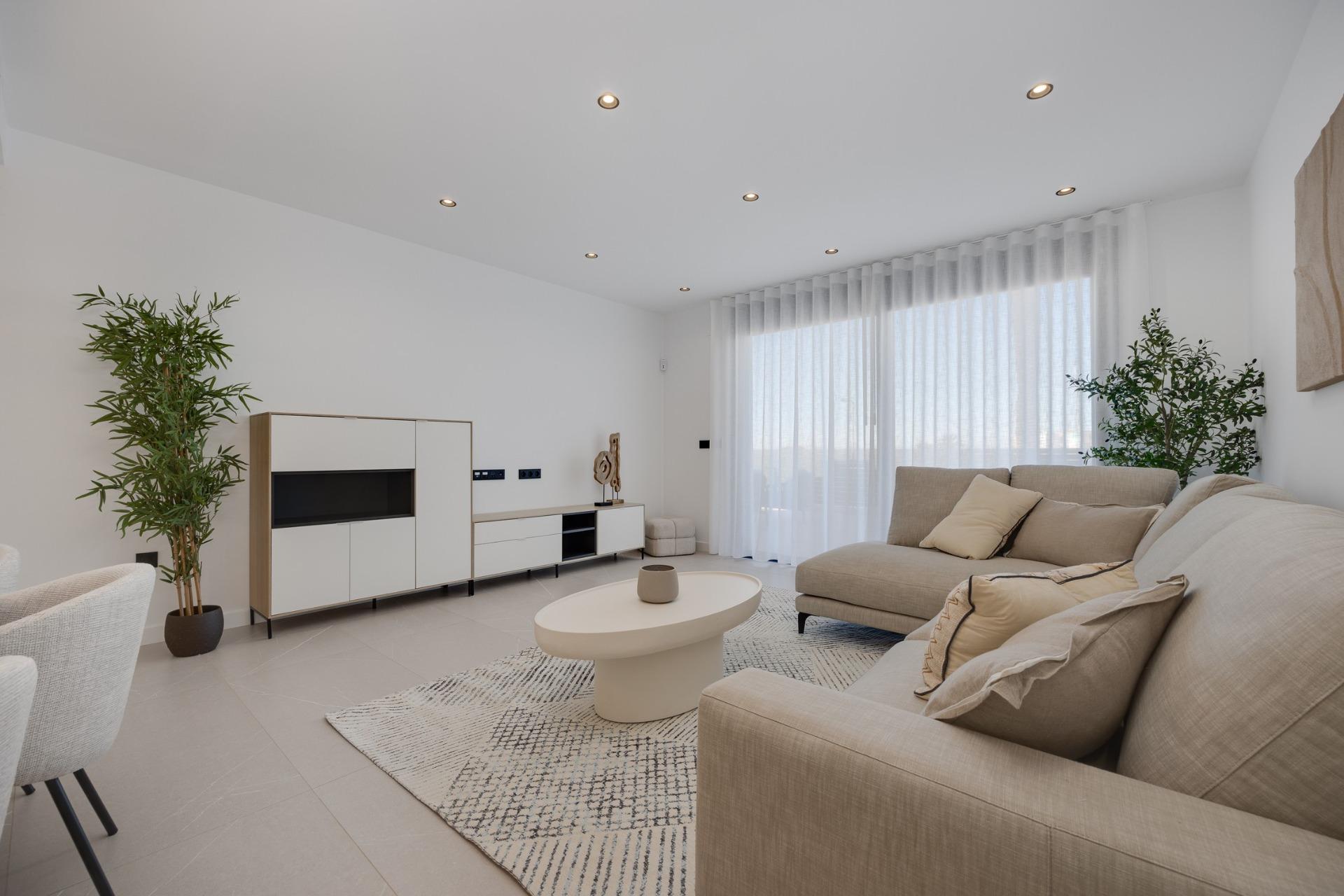 For sale - 3 Bedroom 2 Bathroom Villa in Torrevieja - Sector 25  - Alicante
