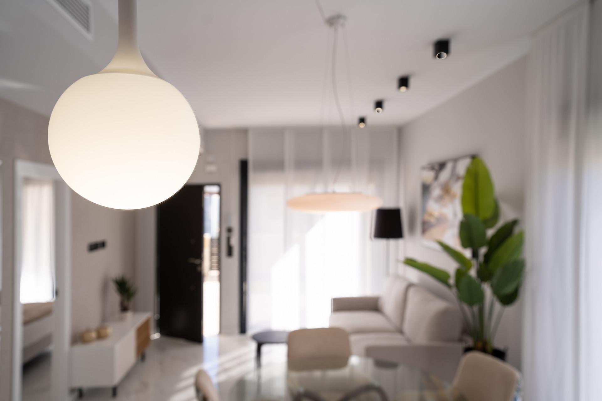 For sale - 3 Bedroom 2 Bathroom Bungalow in Pilar de La Horadada - pueblo  - Alicante