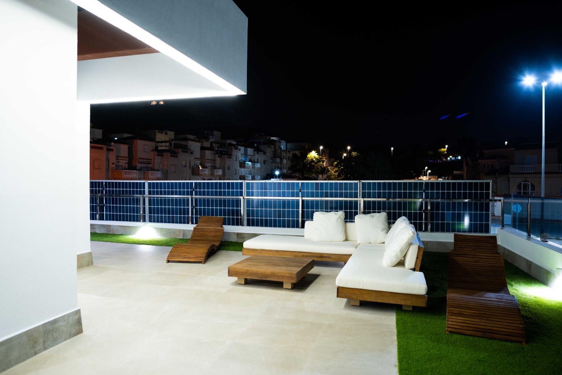 For sale - 3 Bedroom 2 Bathroom Villa in Ciudad Quesada - Golf La Marquesa (Ciudad Quesada)  - Alicante