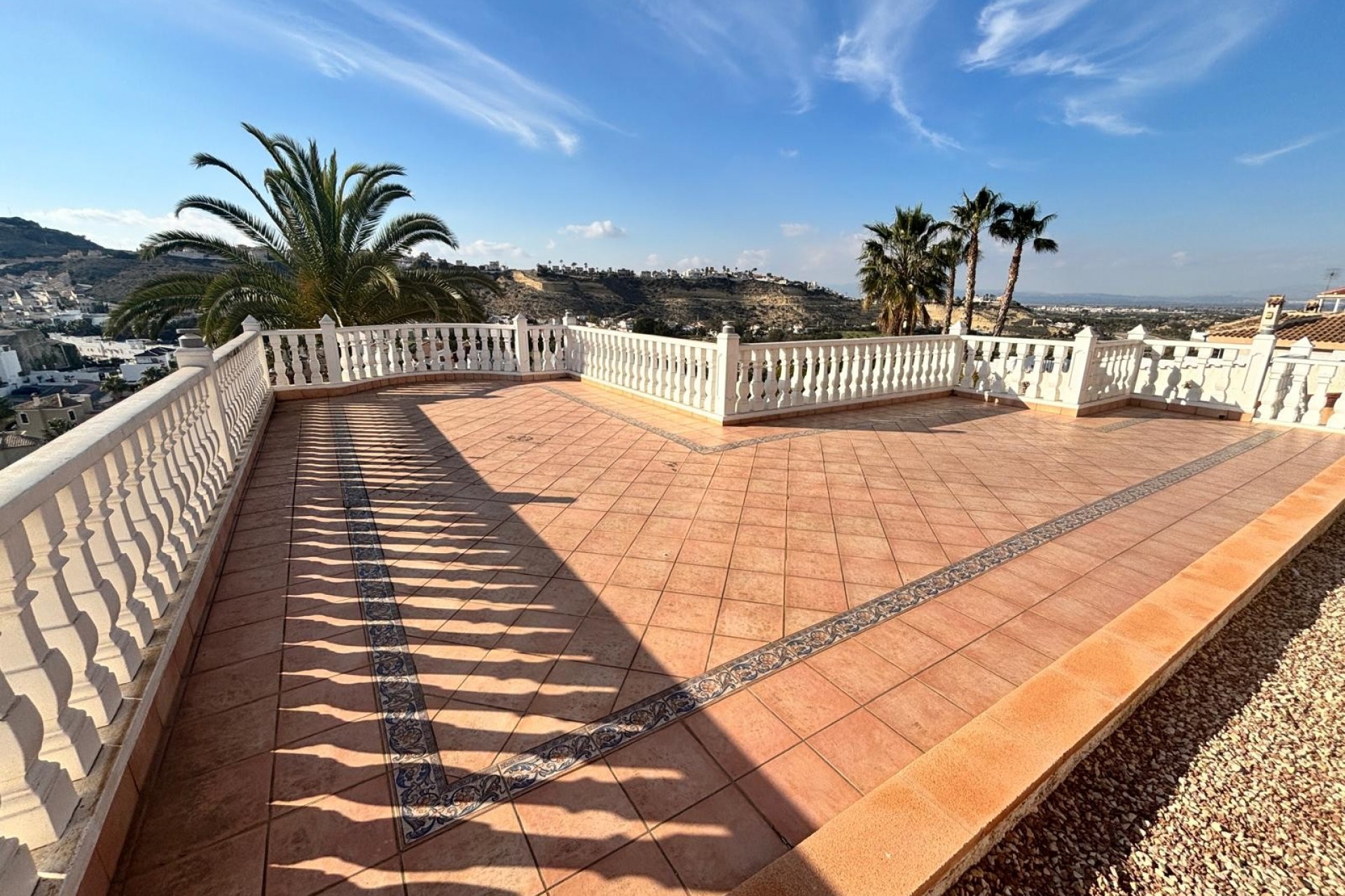 For sale - 5 Bedroom 5 Bathroom Villa Detached in Ciudad Quesada - La Marquesa Golf  - Alicante