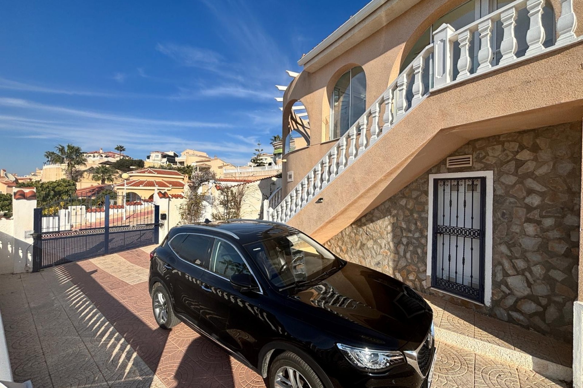 For sale - 5 Bedroom 5 Bathroom Villa Detached in Ciudad Quesada - La Marquesa Golf  - Alicante