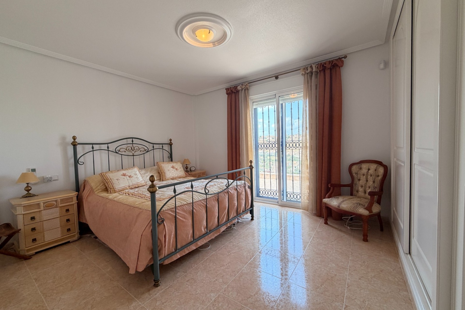 For sale - 5 Bedroom 5 Bathroom Villa Detached in Ciudad Quesada - La Marquesa Golf  - Costa Blanca (Alicante)