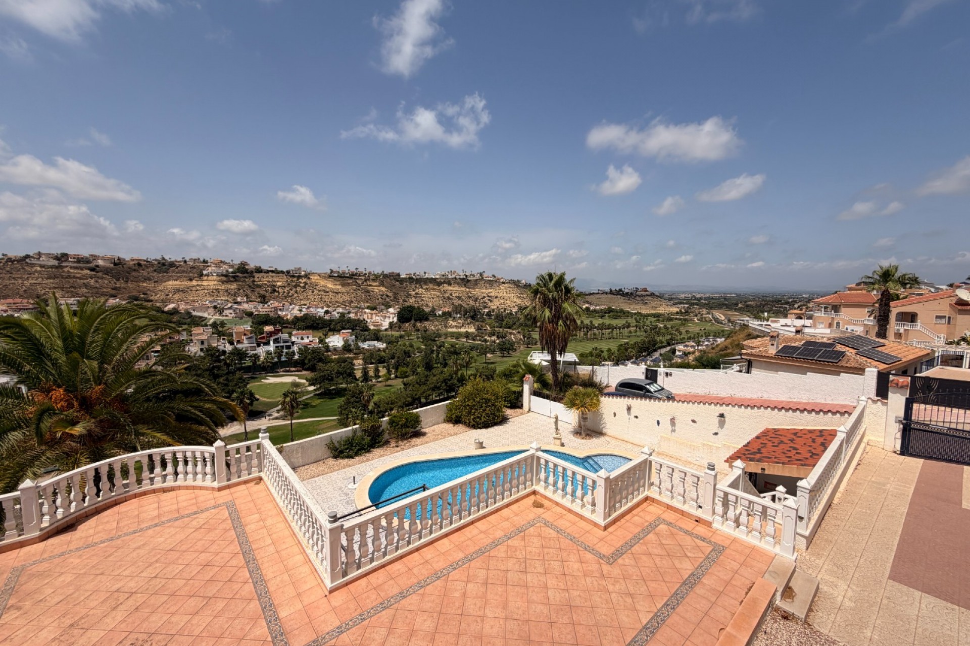 For sale - 5 Bedroom 5 Bathroom Villa Detached in Ciudad Quesada - La Marquesa Golf  - Costa Blanca (Alicante)