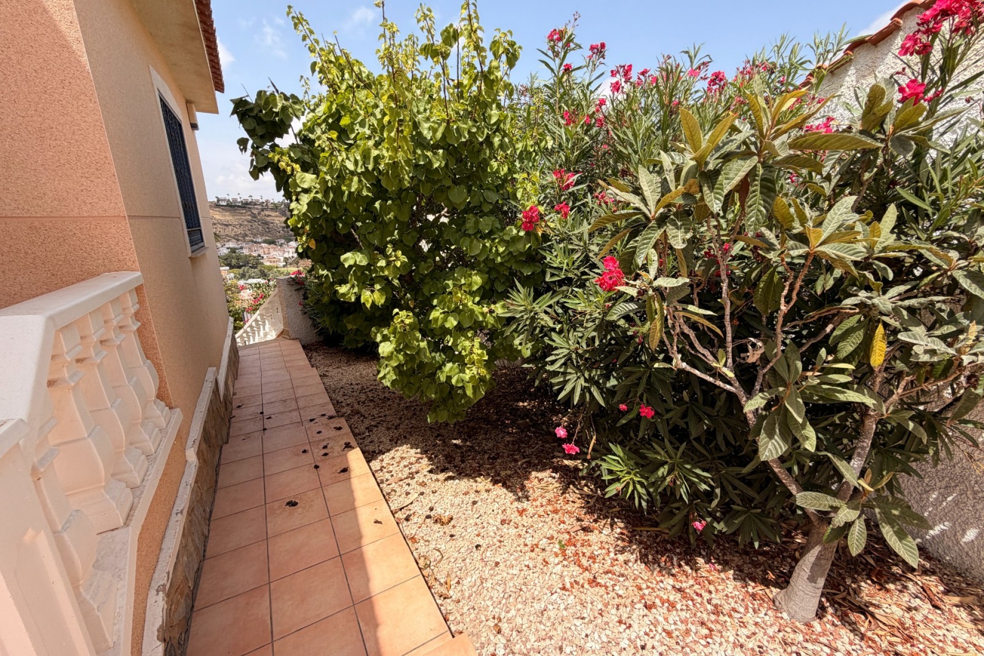 For sale - 5 Bedroom 5 Bathroom Villa Detached in Ciudad Quesada - La Marquesa Golf  - Costa Blanca (Alicante)