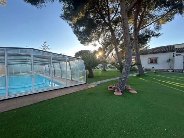 For sale - 3 Bedroom 2 Bathroom Villa in Cabo Roig - Campoamor  - Alicante