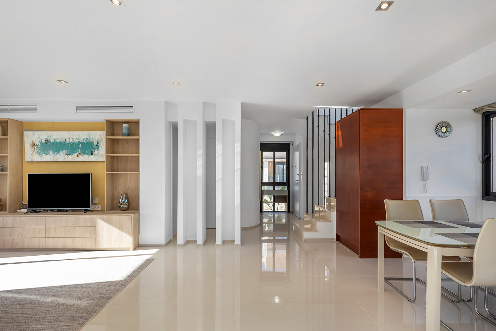 For sale - 5 Bedroom 4 Bathroom Villa in La Zenia - Orihuela Costa  - Alicante