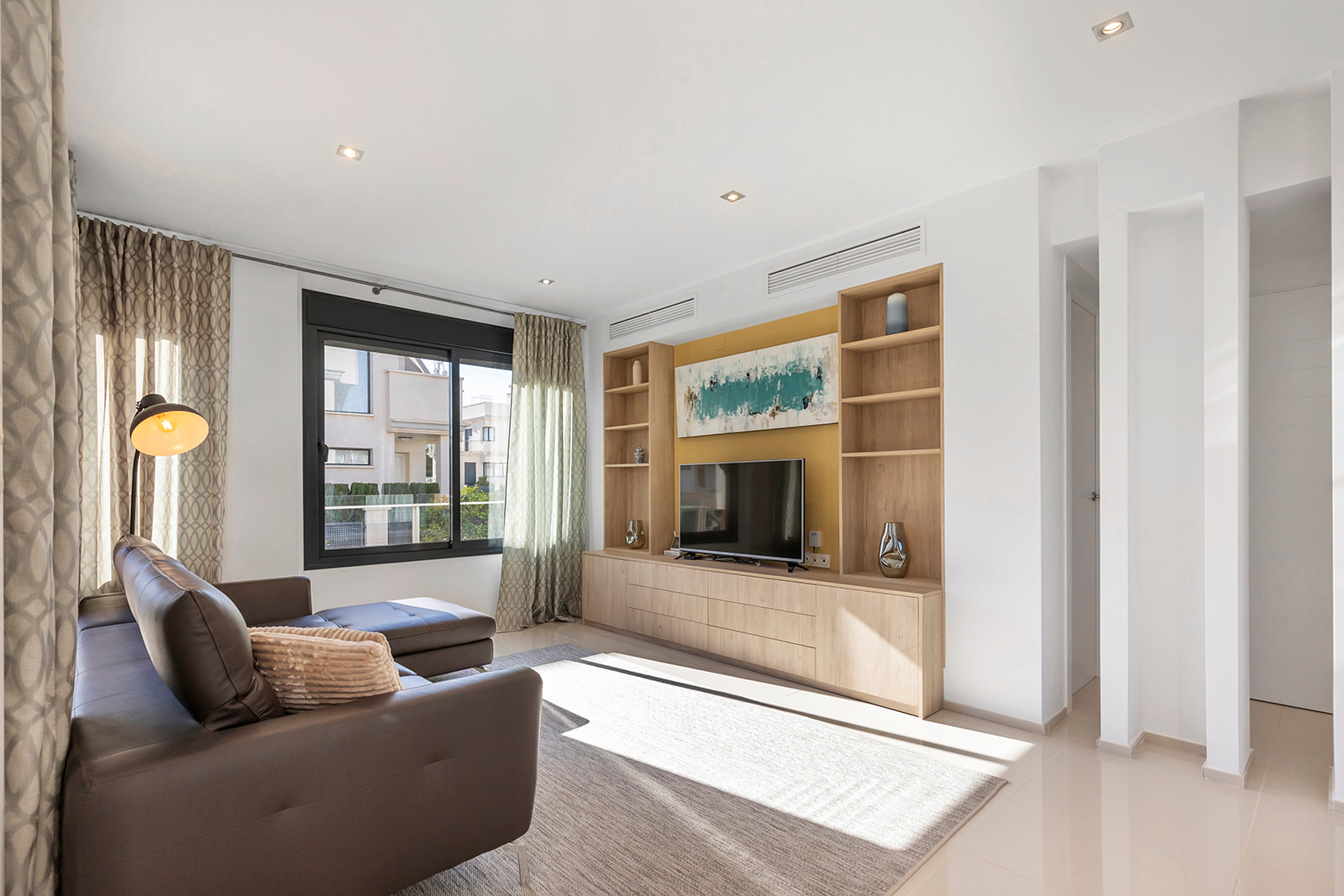 For sale - 5 Bedroom 4 Bathroom Villa in La Zenia - Orihuela Costa  - Alicante
