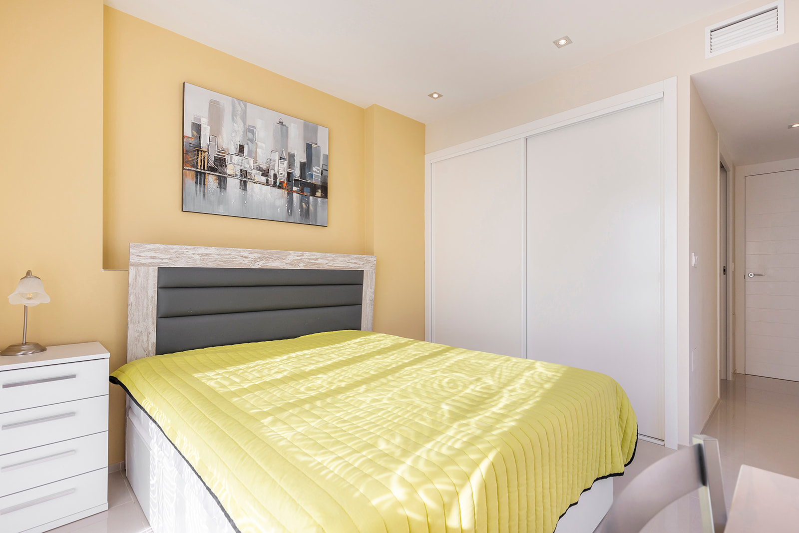 For sale - 5 Bedroom 4 Bathroom Villa in La Zenia - Orihuela Costa  - Alicante