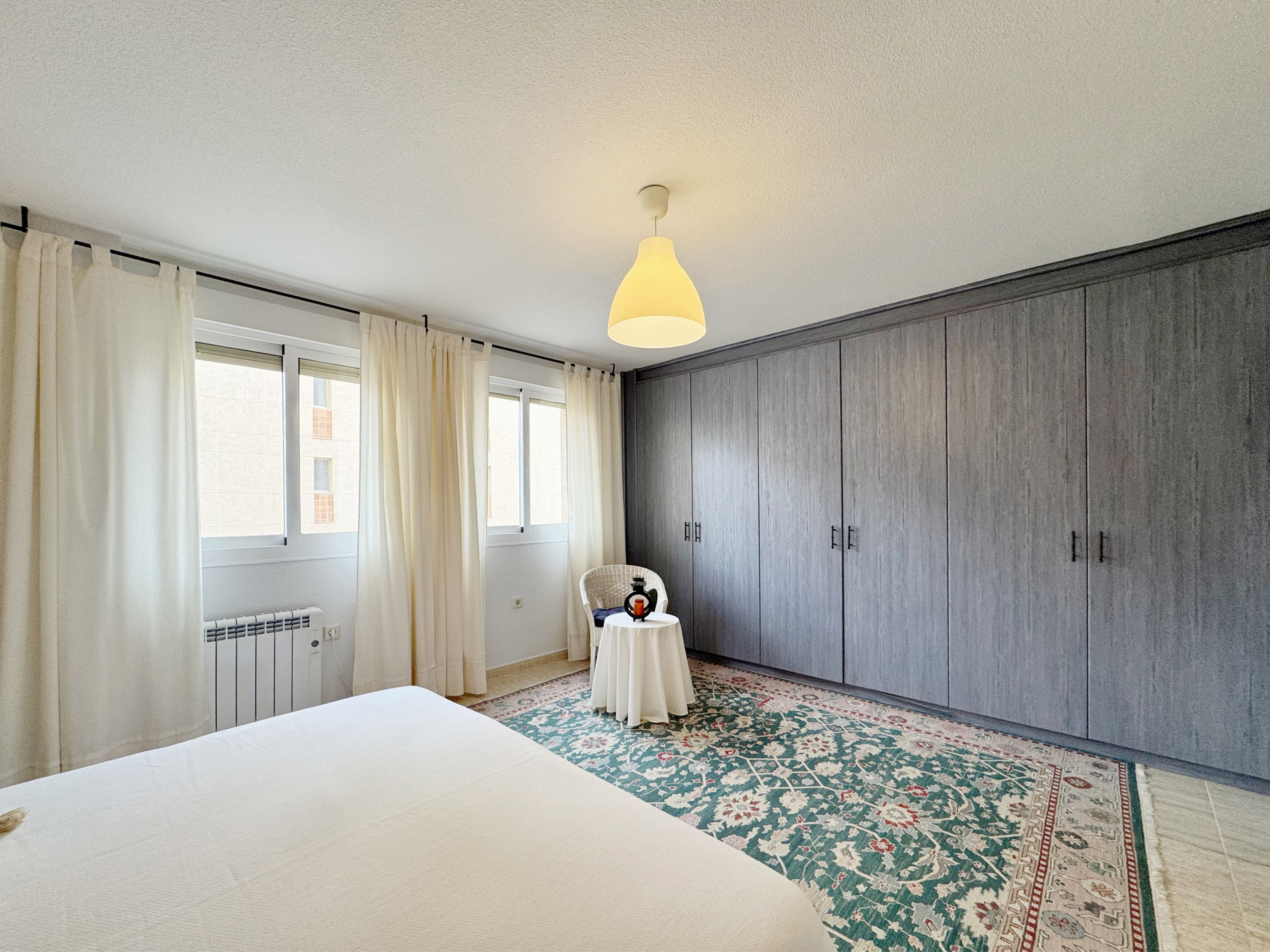 For sale - 2 Bedroom 2 Bathroom Apartment in Punta Prima - Punta Prima  - Alicante