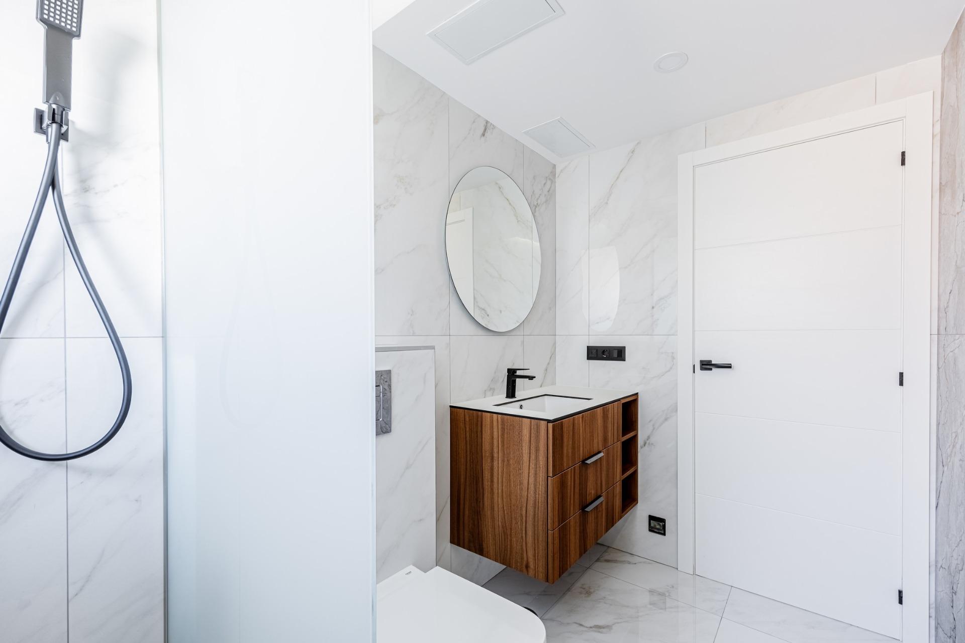 For sale - 4 Bedroom 3 Bathroom Villa in Rojales - Ciudad Quesada  - Alicante