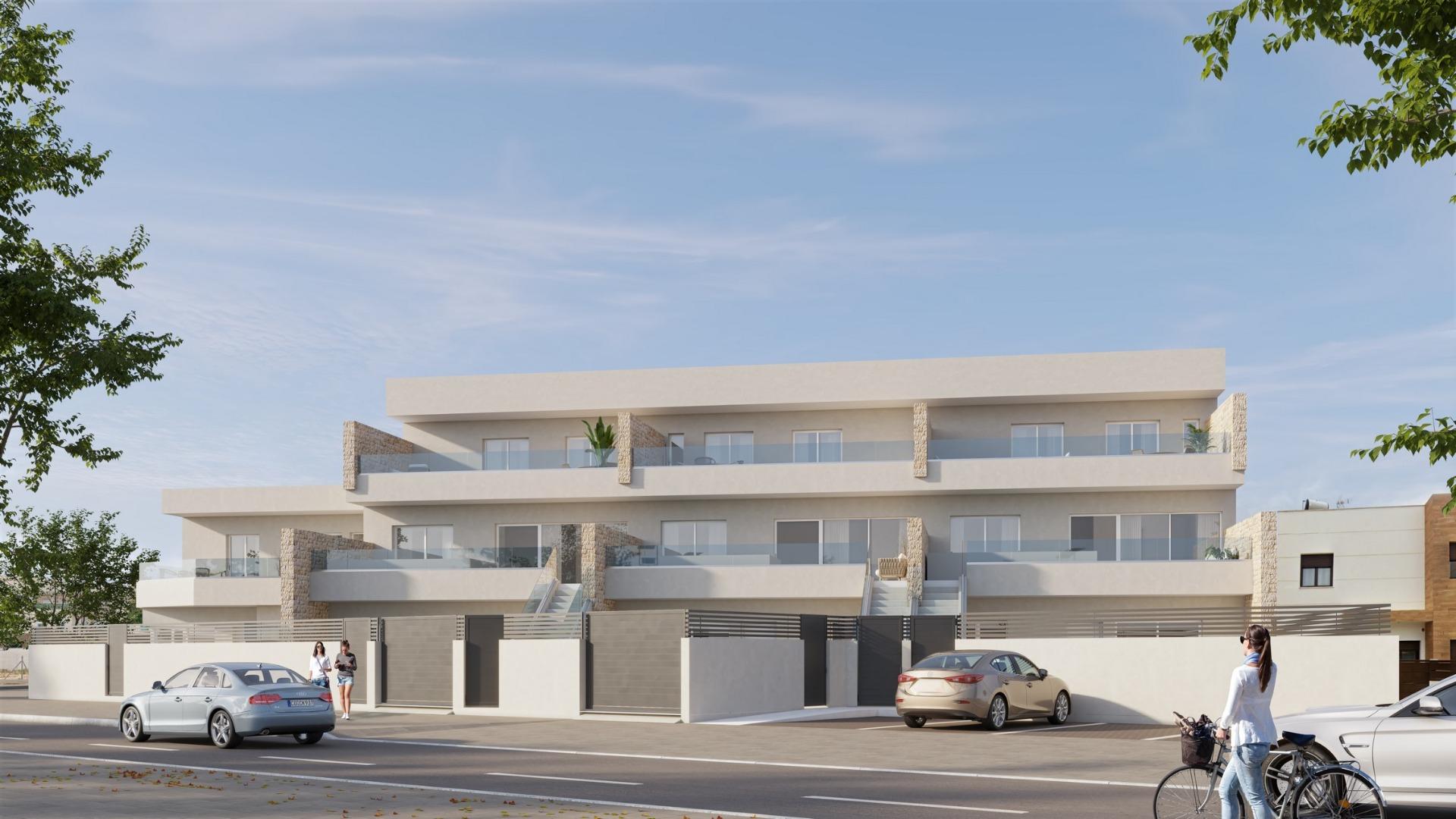 For sale - 3 Bedroom 2 Bathroom Bungalow in Pilar de La Horadada - pueblo  - Alicante
