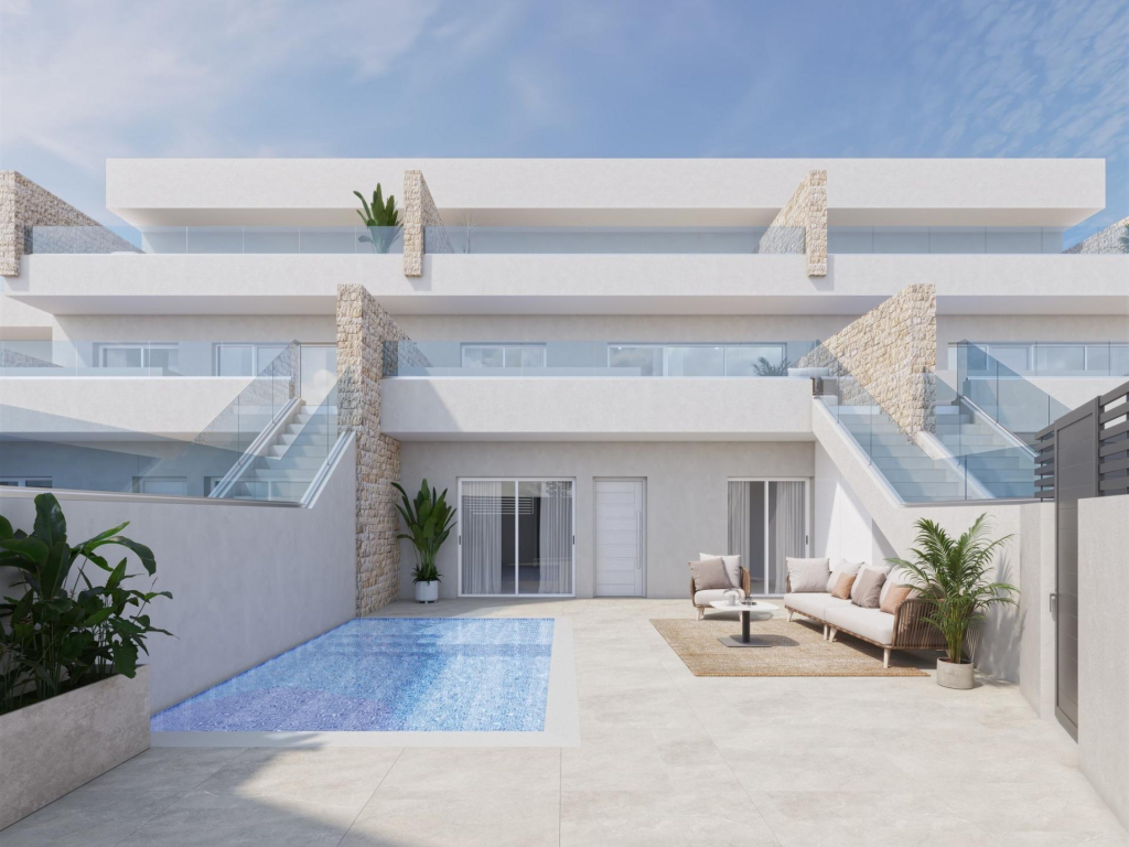 3 Bedroom 2 Bathroom Bungalow in Pilar de La Horadada