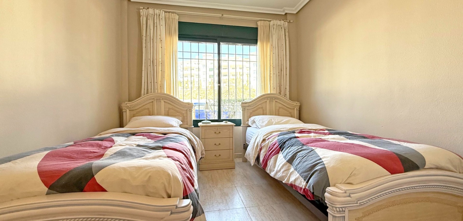 For sale - 2 Bedroom 2 Bathroom Apartment in Villamartin - Lomas de Campoamor  - Alicante