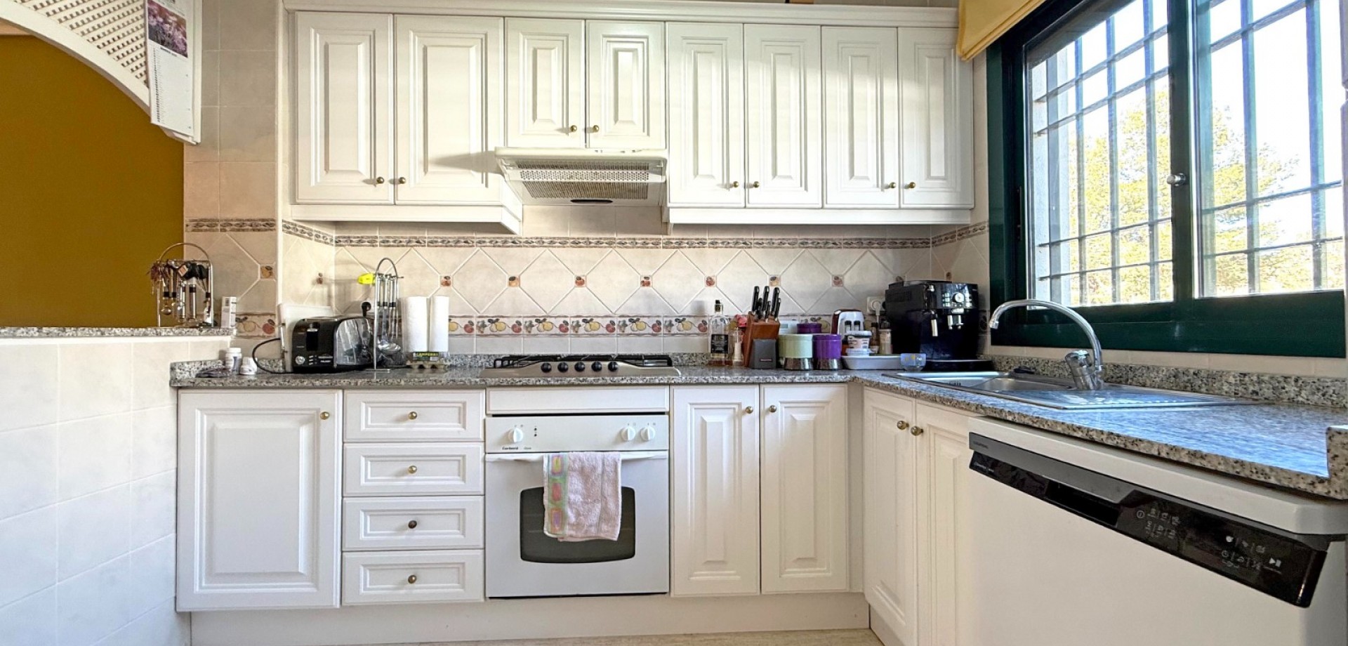 For sale - 2 Bedroom 2 Bathroom Apartment in Villamartin - Lomas de Campoamor  - Alicante