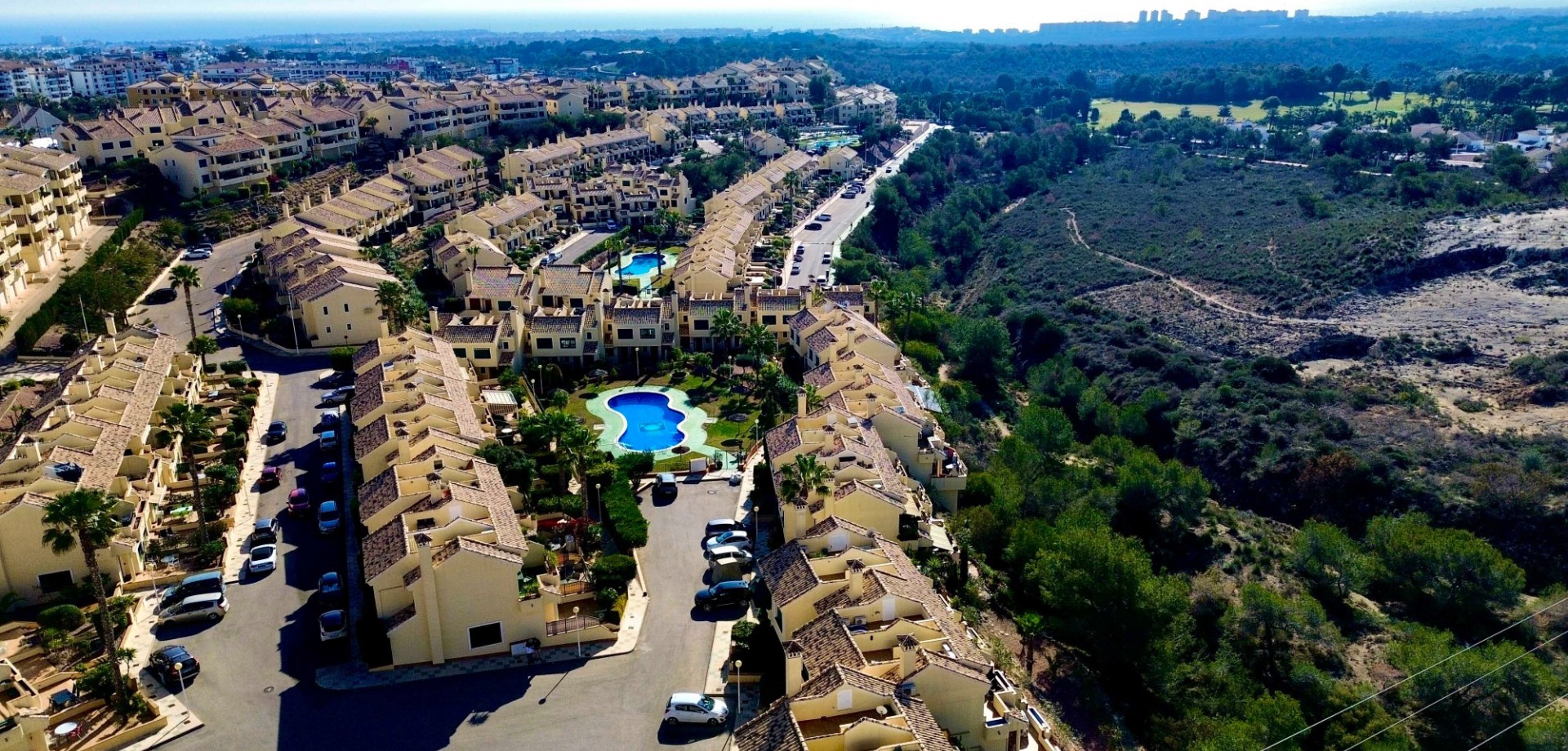 For sale - 2 Bedroom 2 Bathroom Apartment in Villamartin - Lomas de Campoamor  - Alicante