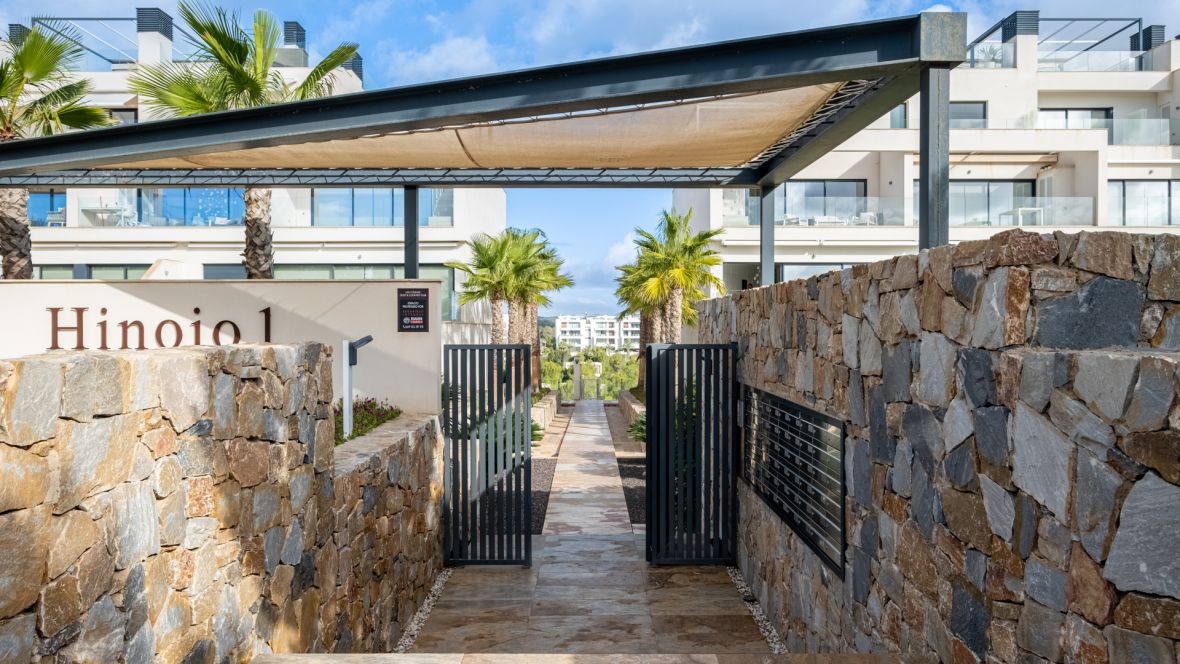 For sale - 2 Bedroom 2 Bathroom Penthouse apartment in Las Colinas - Las Colinas Golf Resort  - Alicante