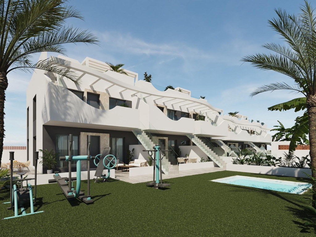 3 Bedroom 2 Bathroom Bungalow in Pilar de La Horadada
