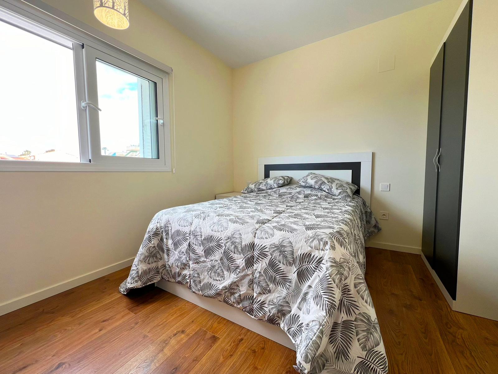 For sale - 6 Bedroom 4 Bathroom Villa in La marina - La marina / el pinet  - Alicante