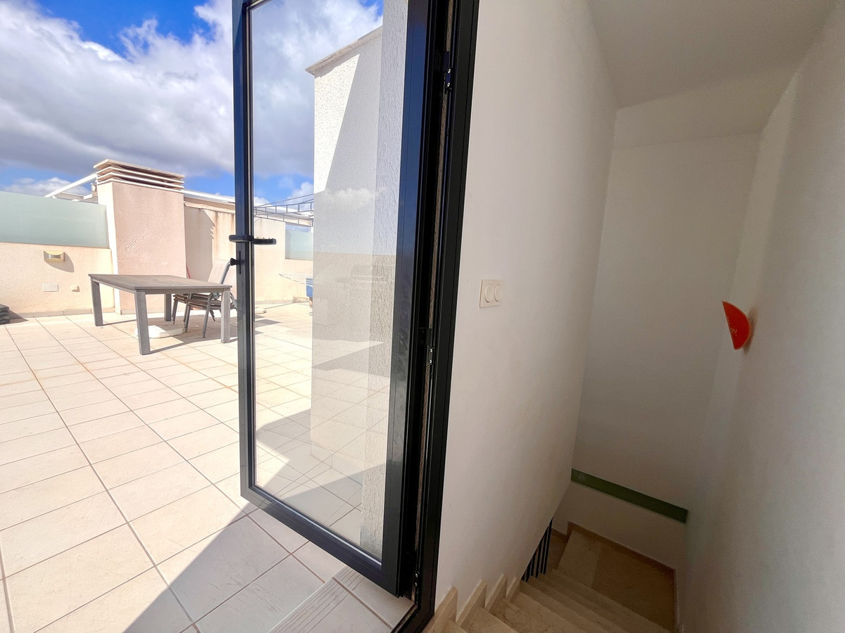 For sale - 3 Bedroom 2 Bathroom Apartment - Penthouse in Orihuela - Los Dolses  - Alicante